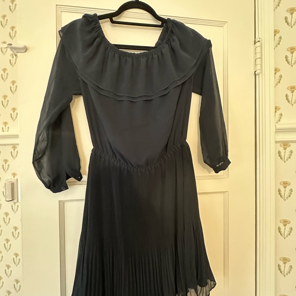 Elegant Navy Blue Women's Dress